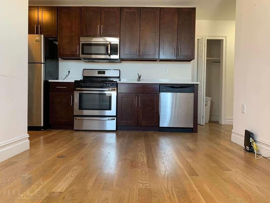 21-80 38th St. - Photo 3
