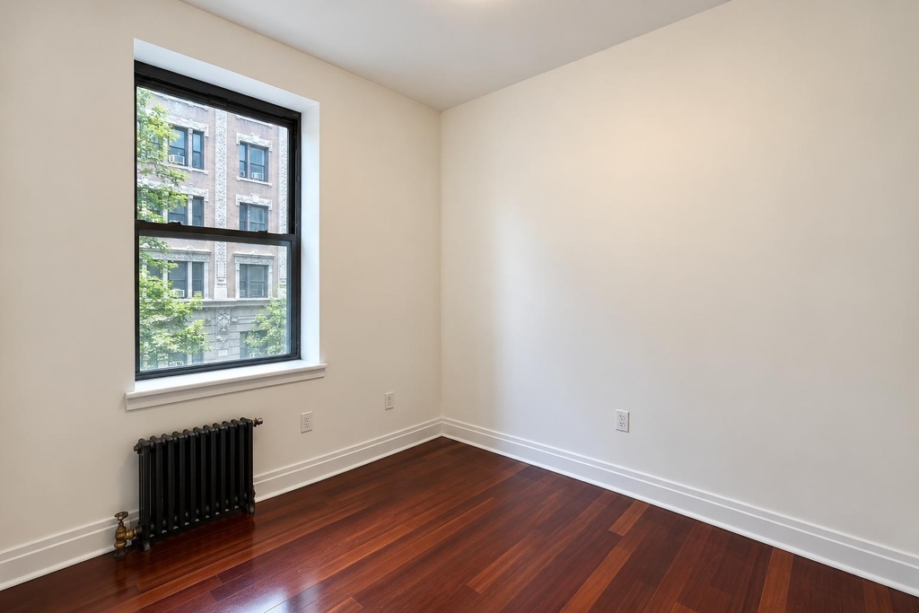 601 West 137th Street - Photo 4