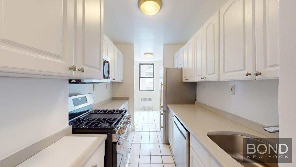 East 79th Street - Photo 1