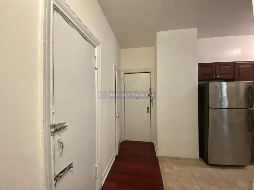 65 Fort Washington Avenue - Photo 1