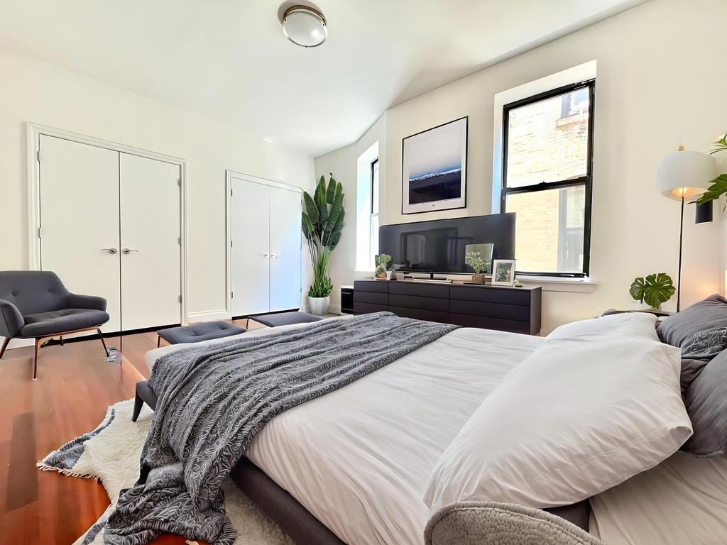 607 West 137th Street - Photo 3