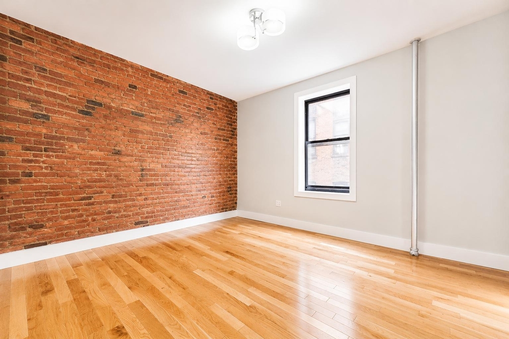54 Vermilyea Ave - Photo 7