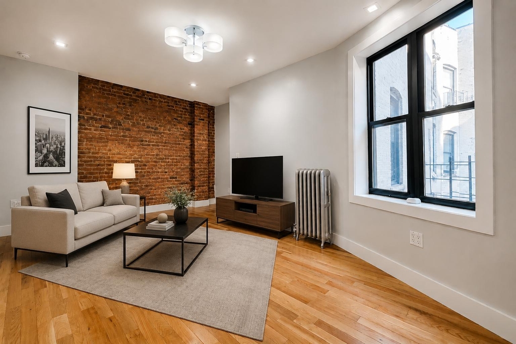 54 Vermilyea Ave - Photo 0