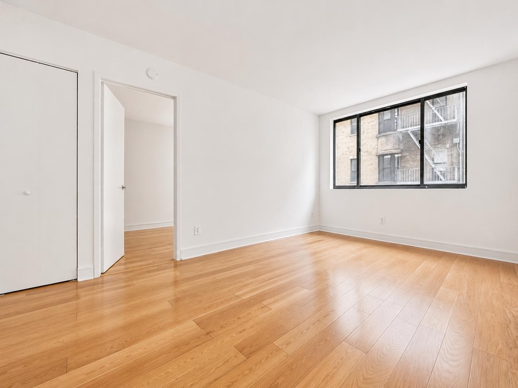 323 West 96th Street - Photo 2