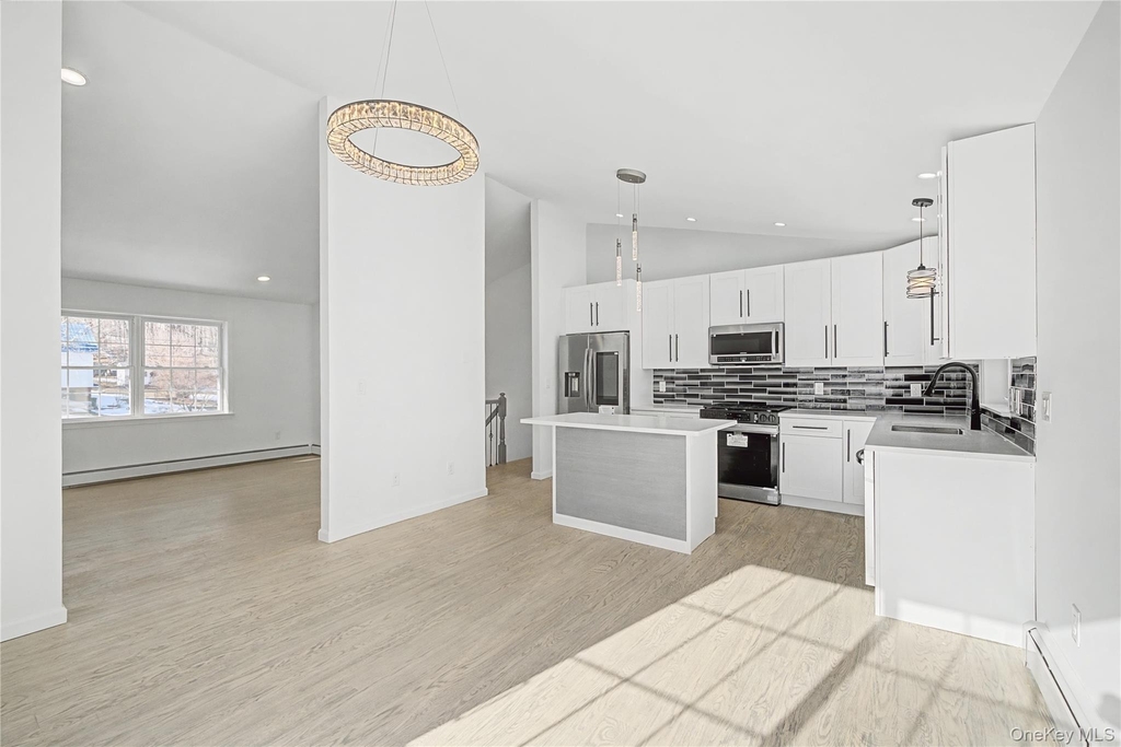 25 Clinton Street - Photo 12