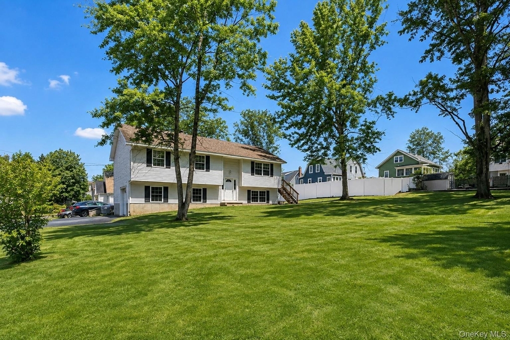 25 Clinton Street - Photo 1