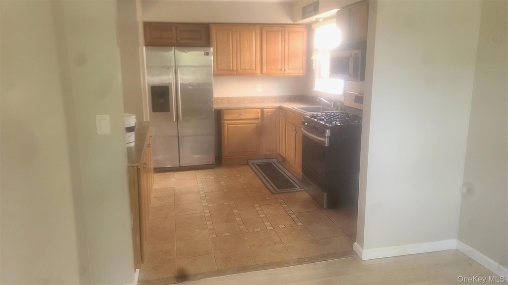 194-31 115th Drive - Photo 1