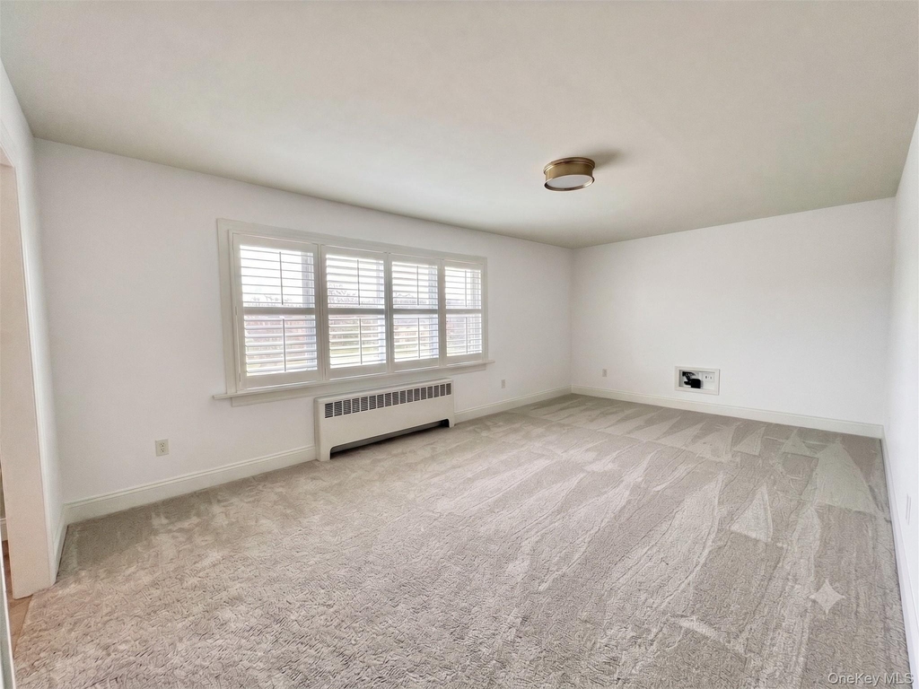 51 Baisley Avenue - Photo 2