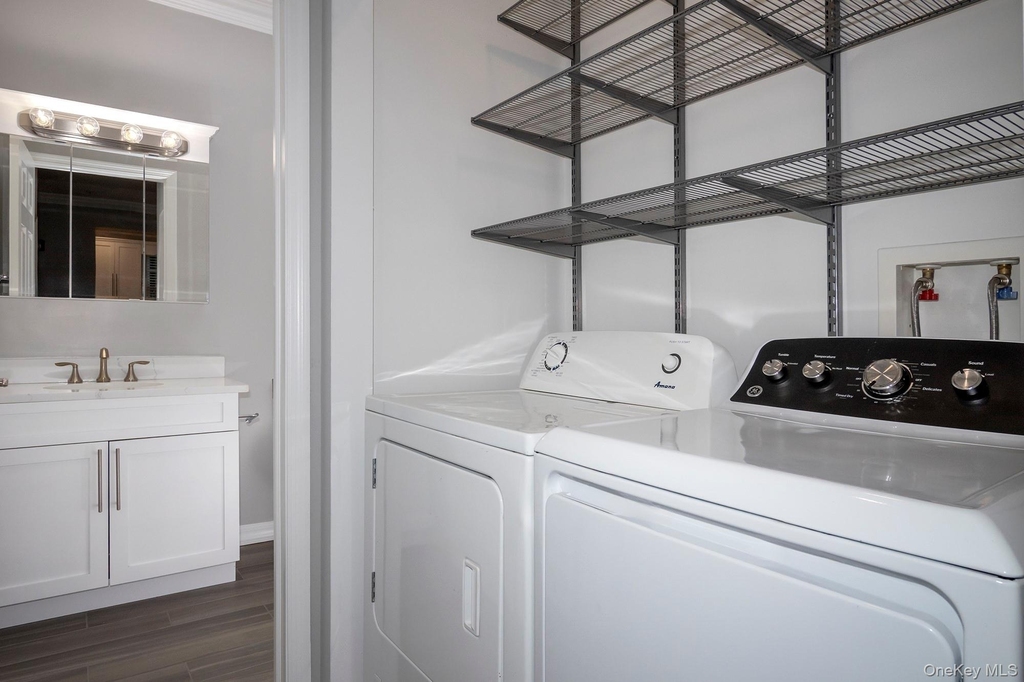 37 Oak Ridge Circle - Photo 6