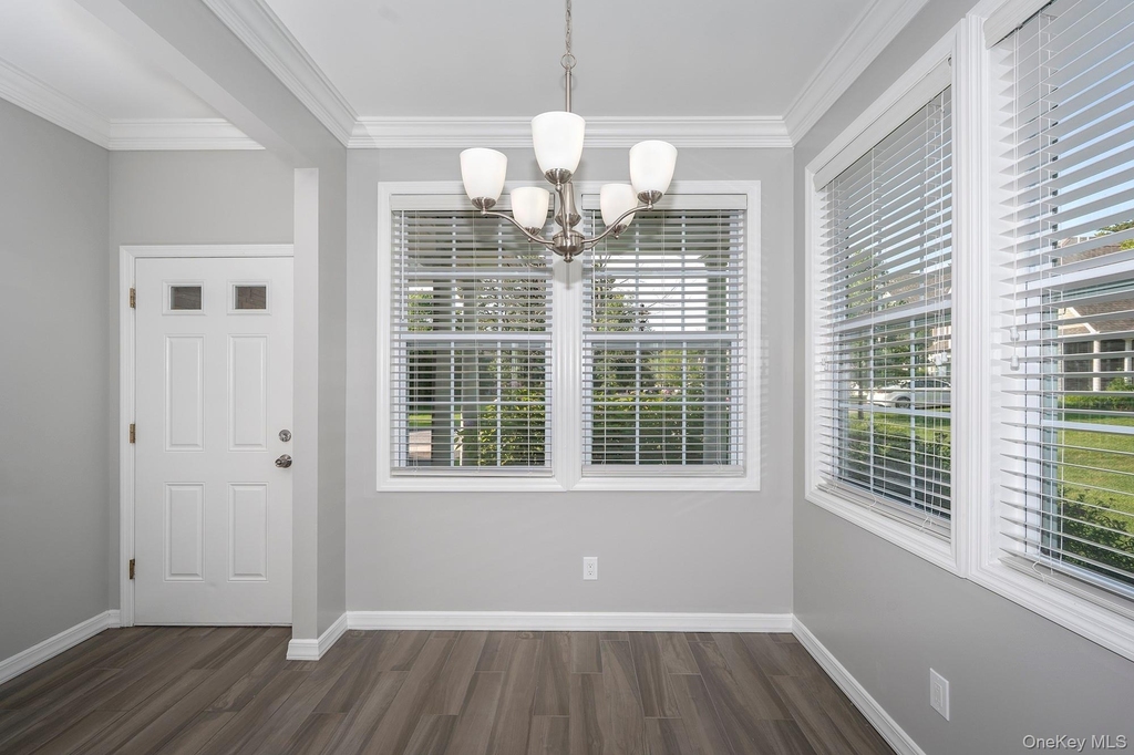 37 Oak Ridge Circle - Photo 3