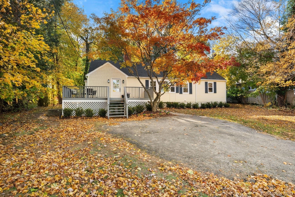 27 Winding Lane - Photo 0