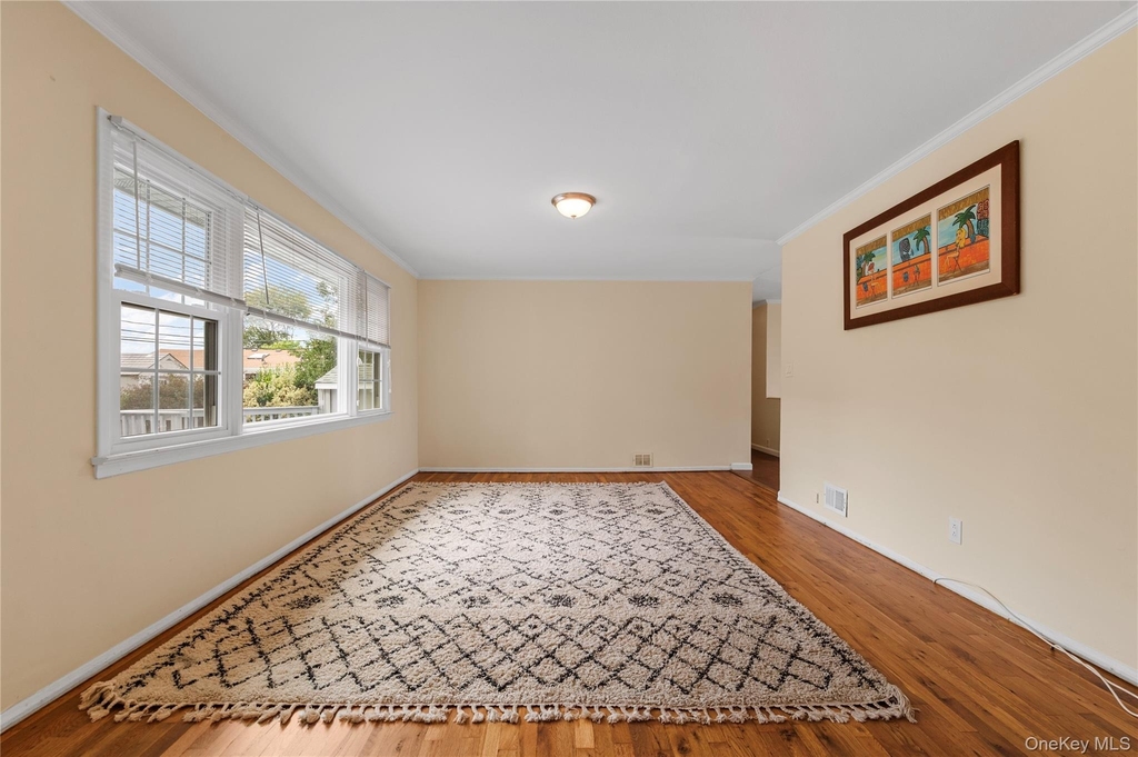 7 Kroll Street - Photo 14