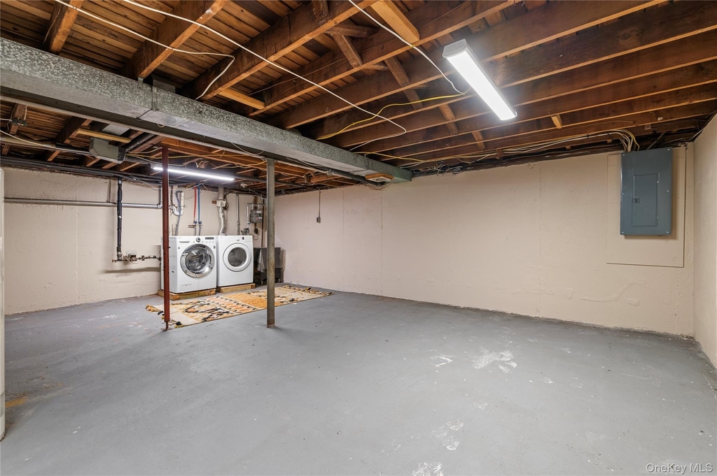 7 Kroll Street - Photo 24