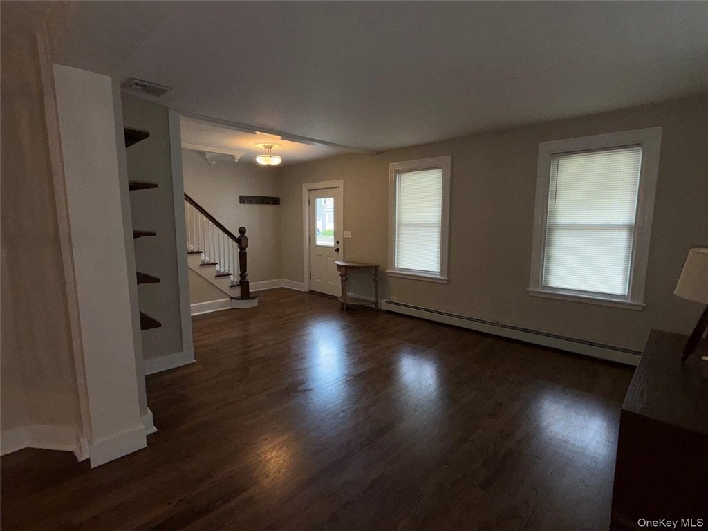 7 Broadway - Photo 7