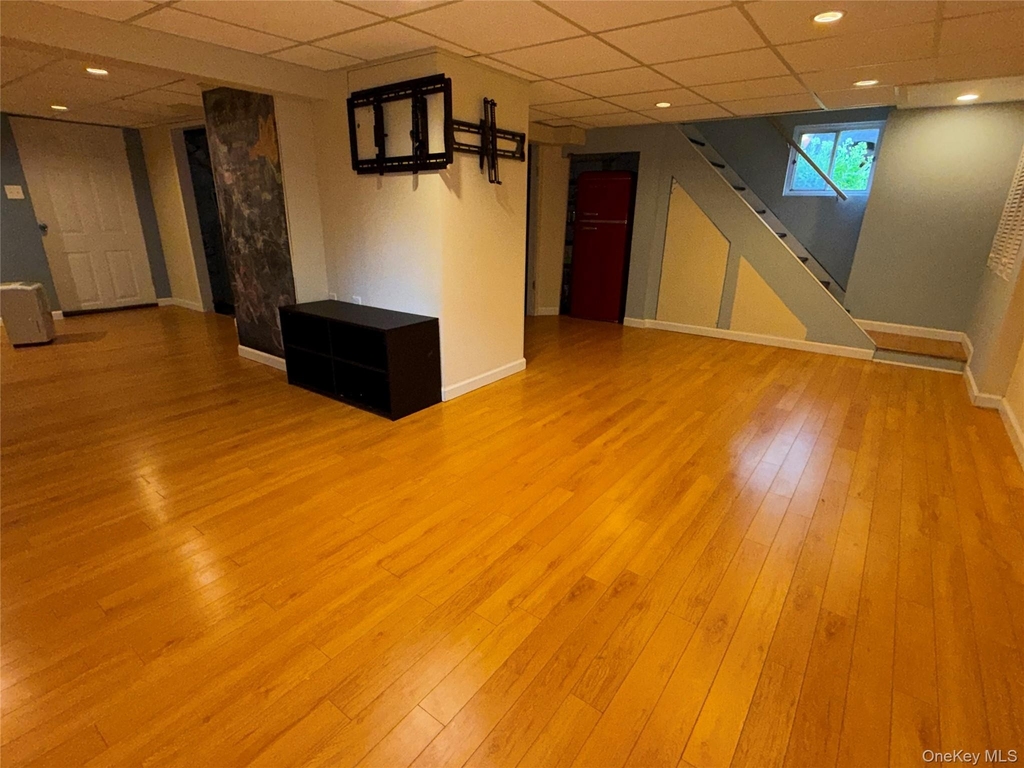 7 Broadway - Photo 25