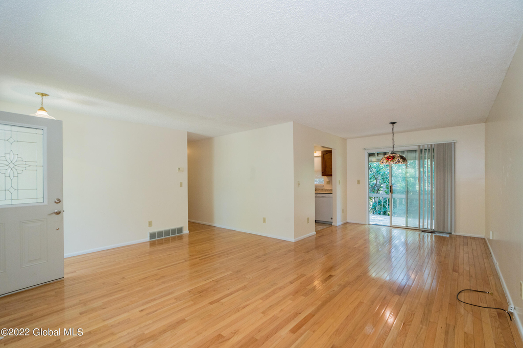29 Quail Court - Photo 5