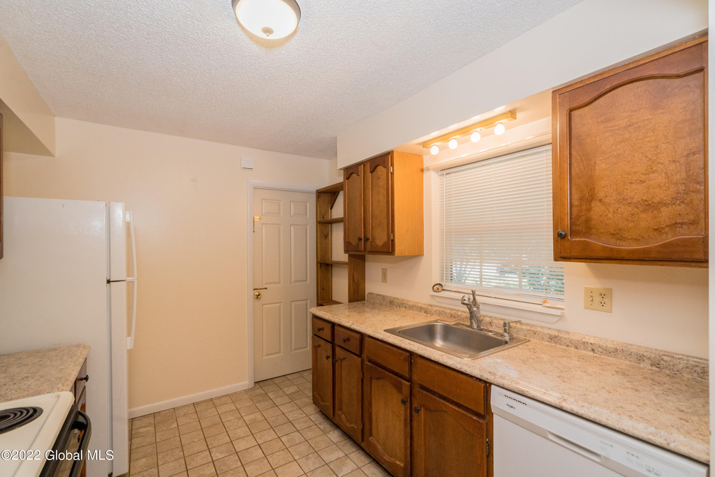 29 Quail Court - Photo 2