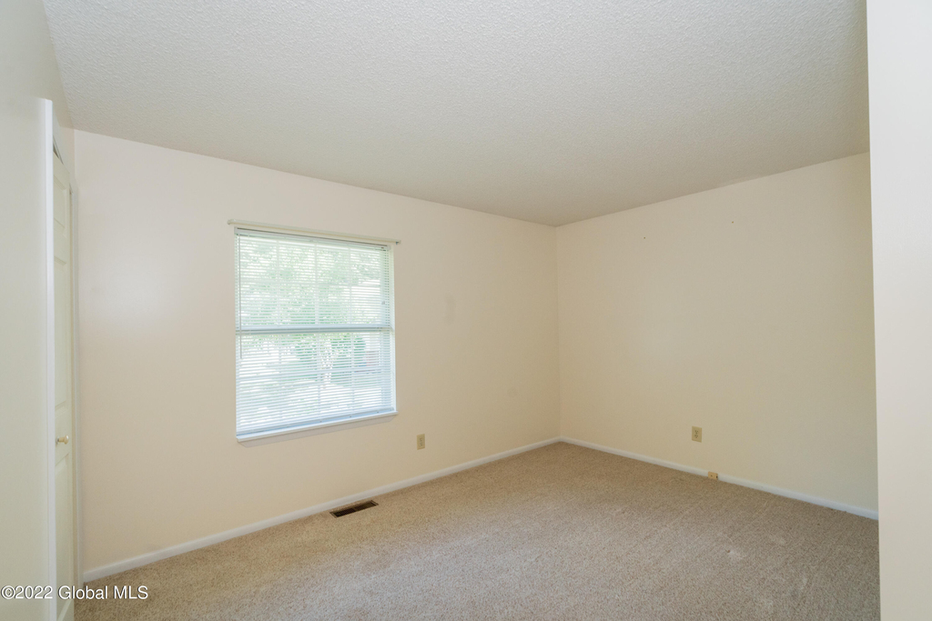 29 Quail Court - Photo 8