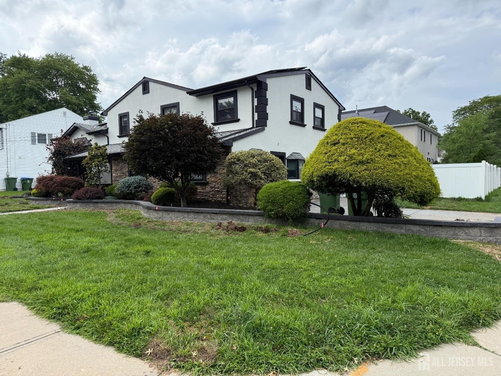 95 E Calvert Avenue - Photo 1