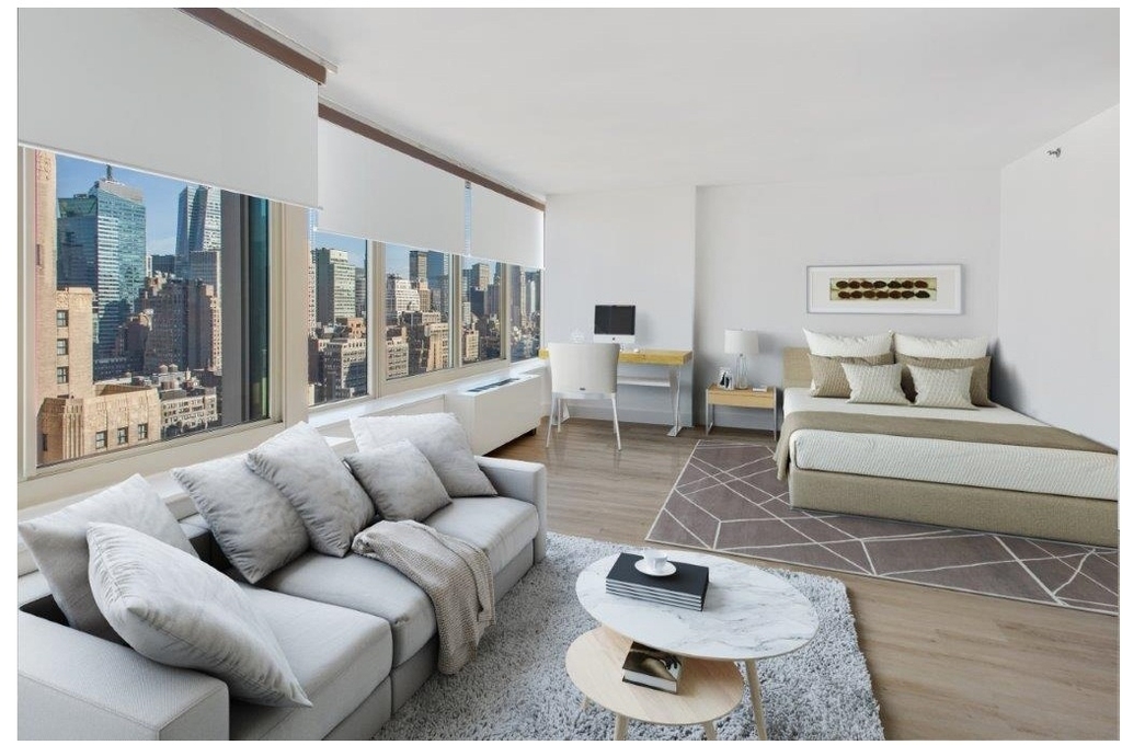 315 W 33rd Street - Photo 3