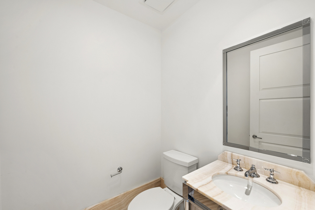 30 Park Place - Photo 7