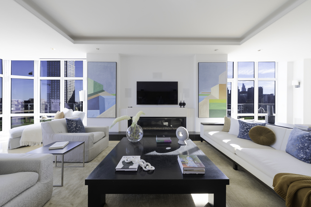 555 W 59th Street - Photo 1