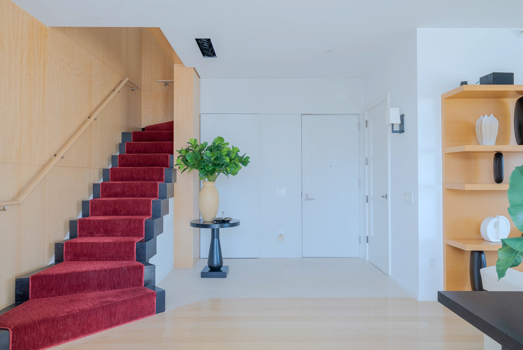555 W 59th Street - Photo 20