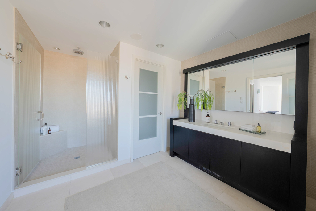 555 W 59th Street - Photo 13