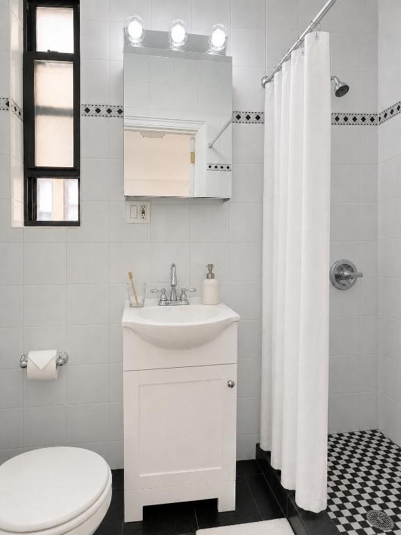 200 W 90th Street - Photo 14