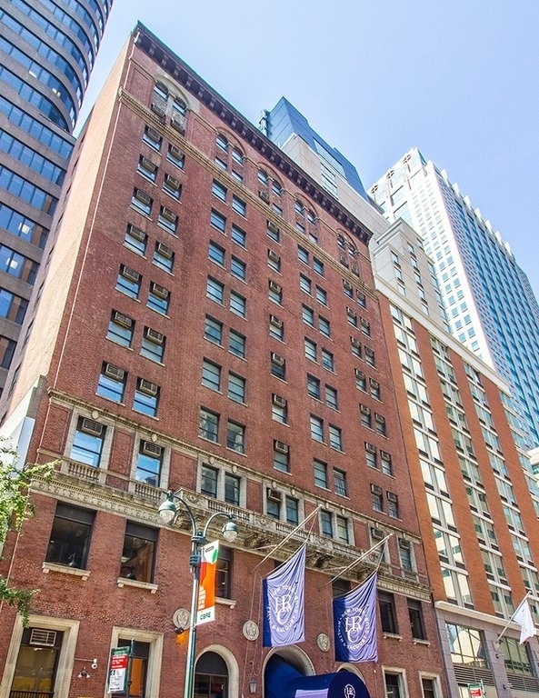 132 E 45th Street - Photo 5