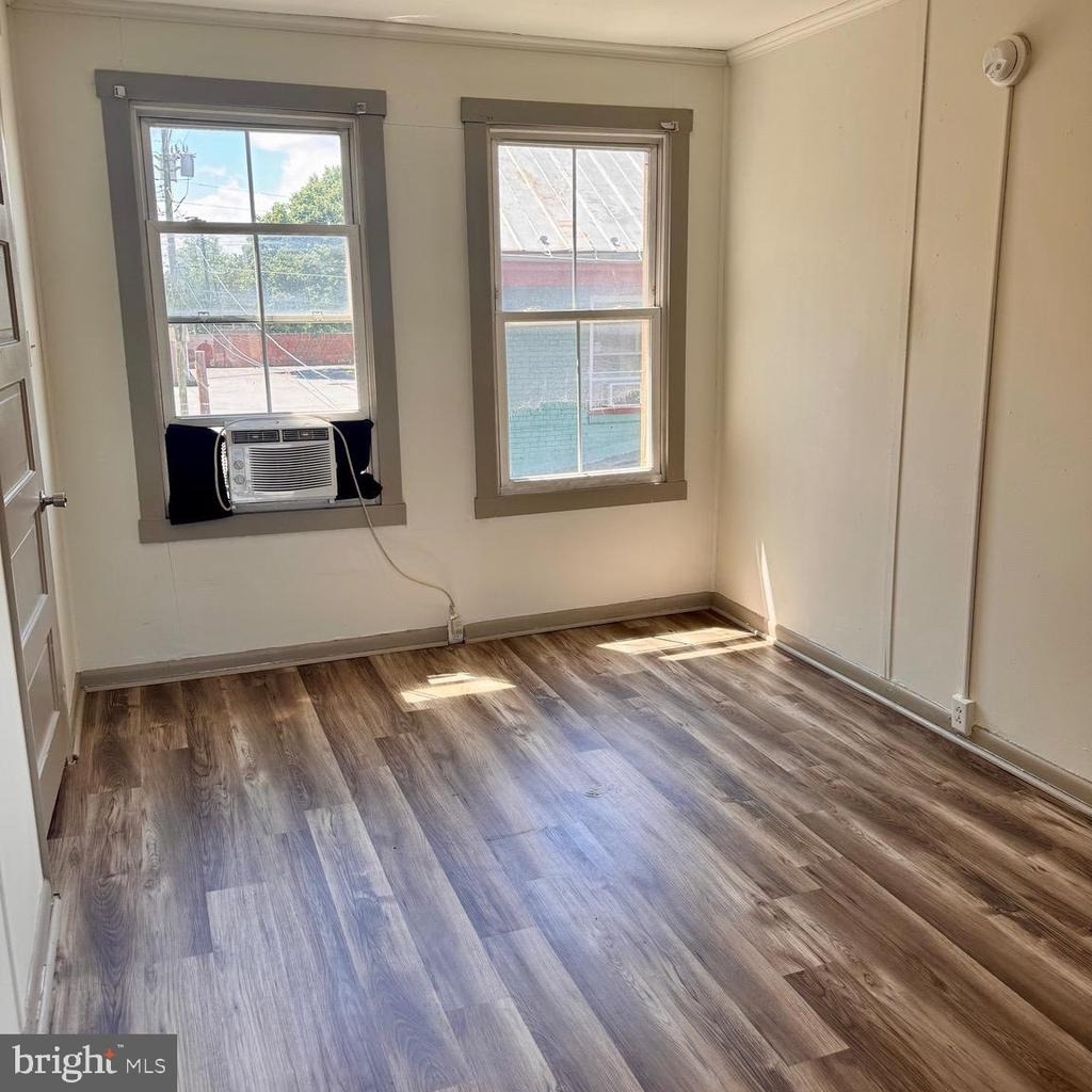 114 W Martin Street - Photo 5