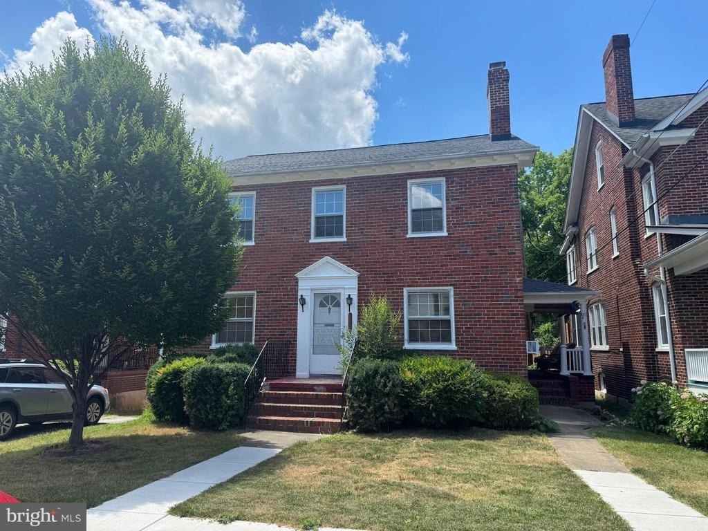 107 Morgan Street - Photo 0