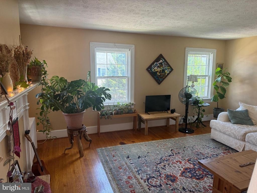 107 Morgan Street - Photo 5