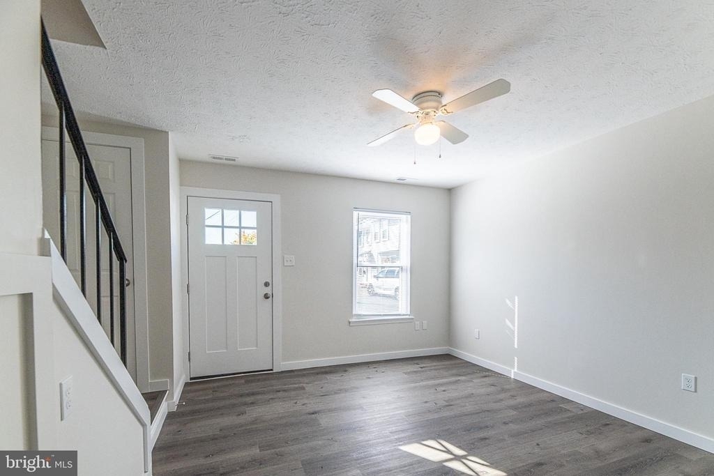 527 Gray Avenue - Photo 6