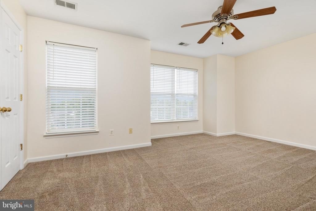 313 Frontier Fort Lane - Photo 8