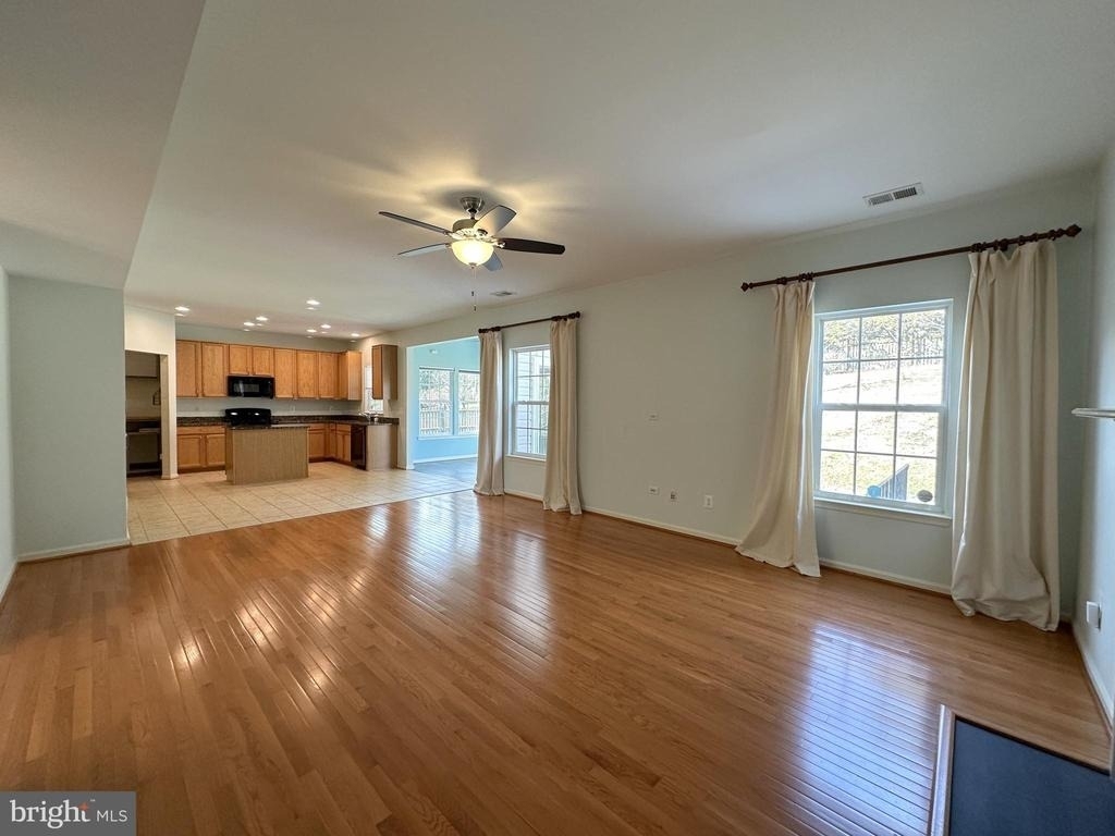 13758 Restina Road - Photo 8