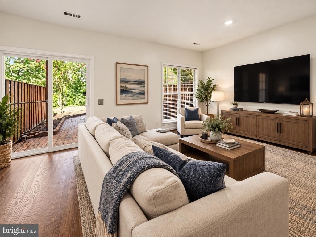 11527 Bertram - Photo 38