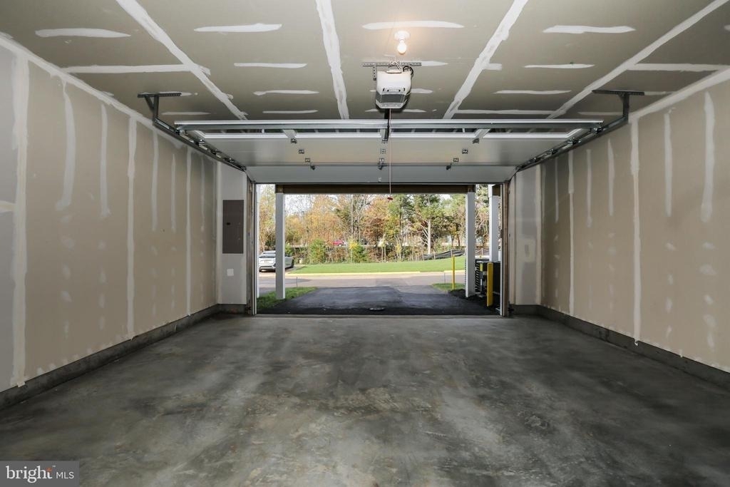 6722 Upland Manor Drive - Photo 37
