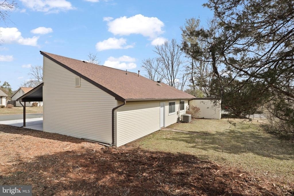 103 Farmington Lane - Photo 35