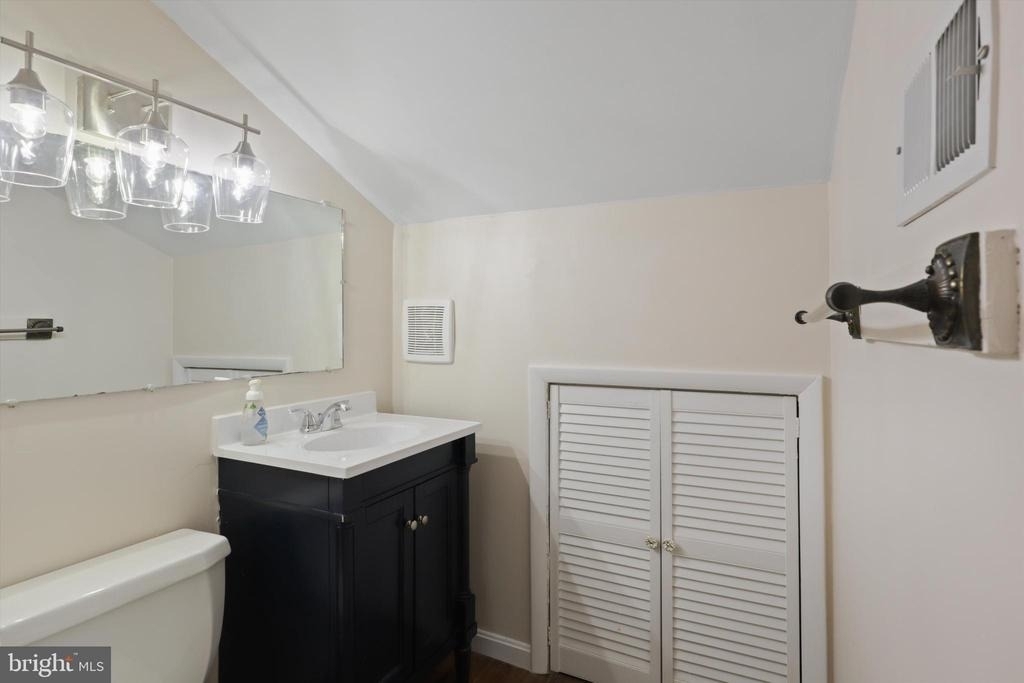 103 Farmington Lane - Photo 18