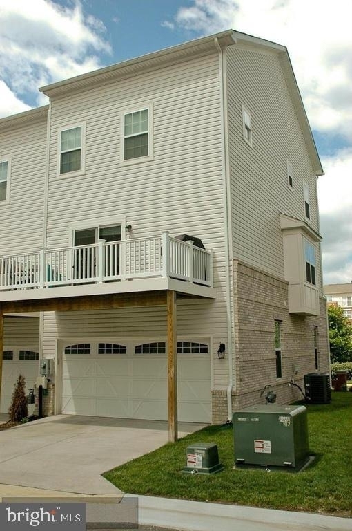 22698 Parkland Farms Terrace - Photo 0