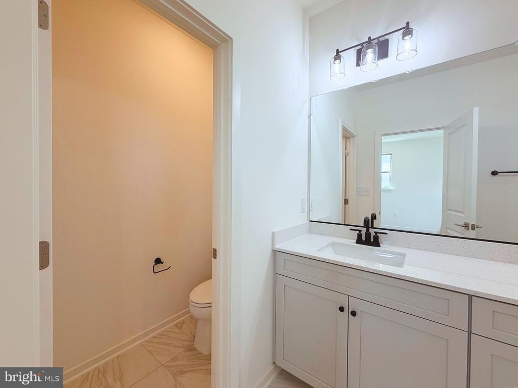 43800 Mystic Maroon Terrace - Photo 21