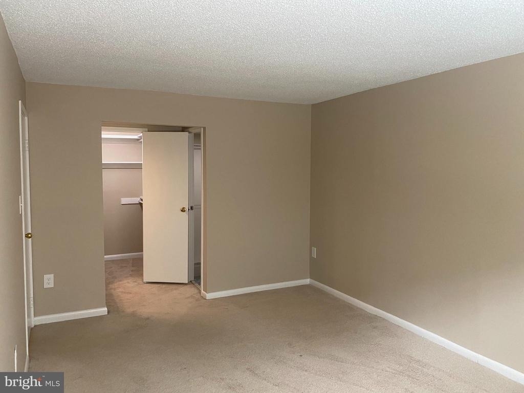11723 Karbon Hill Court - Photo 34