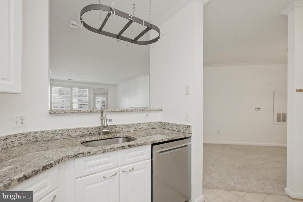 2711 Bellforest Court - Photo 7