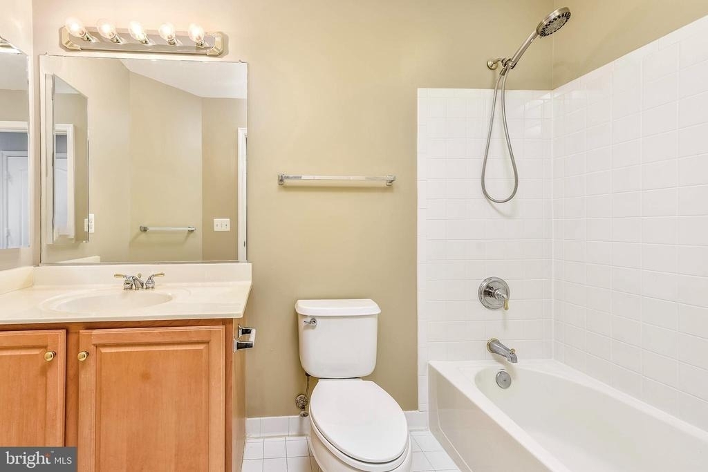 8105 Quinn Terrace - Photo 18
