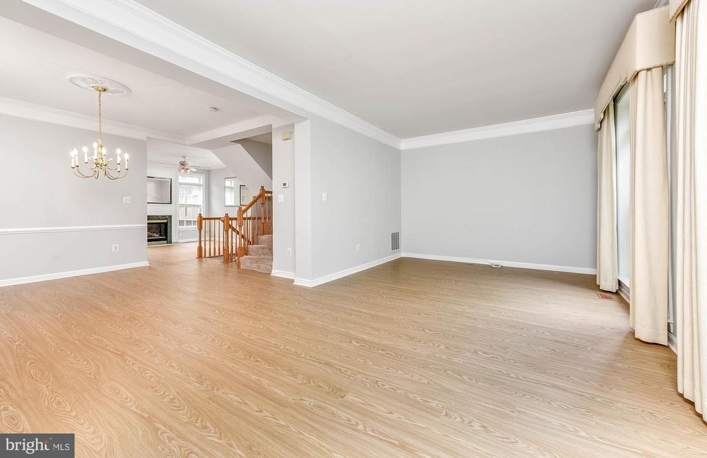 8105 Quinn Terrace - Photo 5