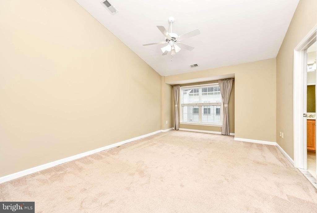 8105 Quinn Terrace - Photo 11
