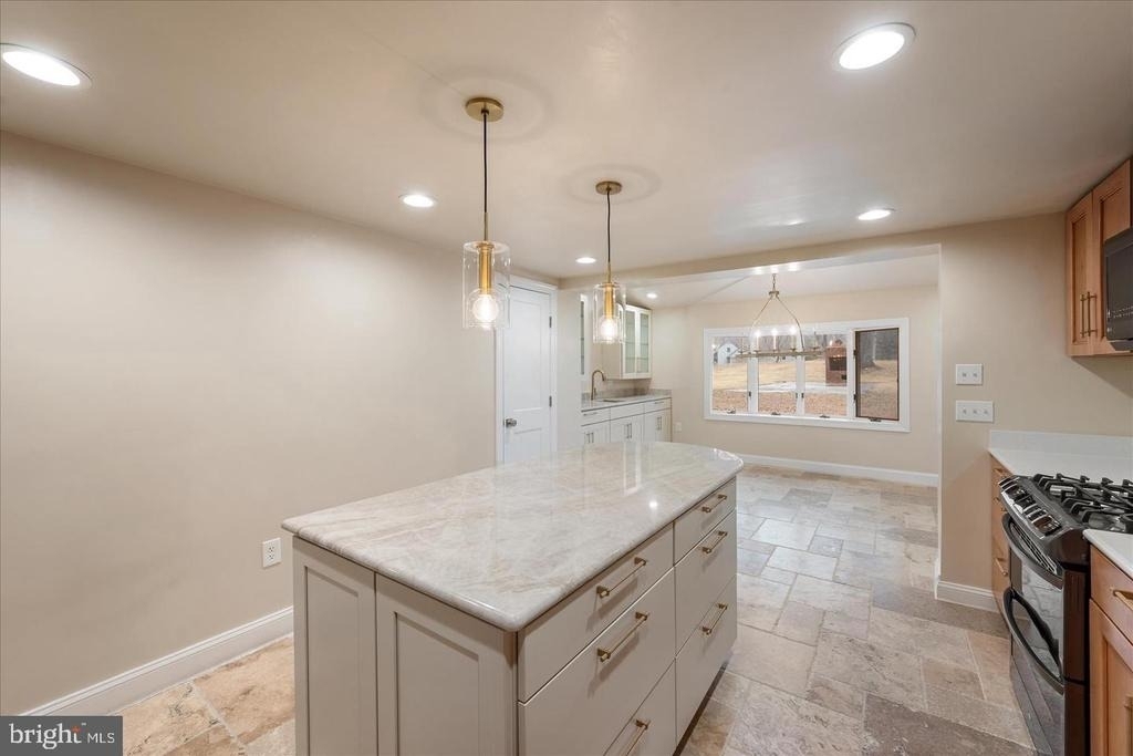 9036 Jeffery Road - Photo 22