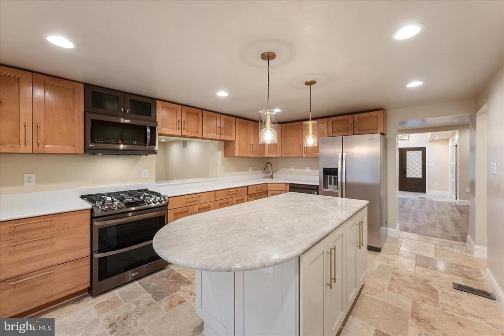 9036 Jeffery Road - Photo 21