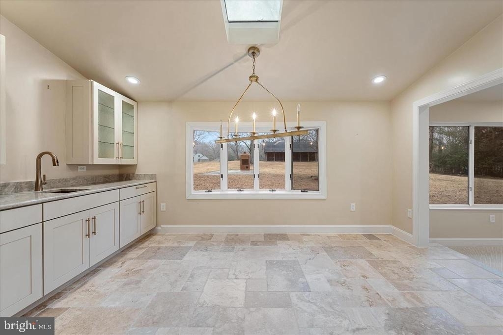 9036 Jeffery Road - Photo 20
